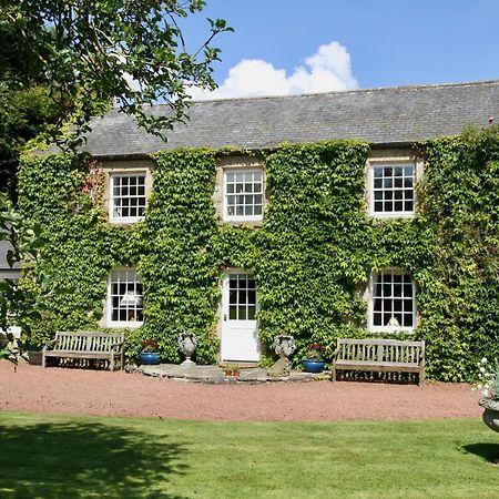 Thistleyhaugh Farmhouse Longhorsley ภายนอก รูปภาพ